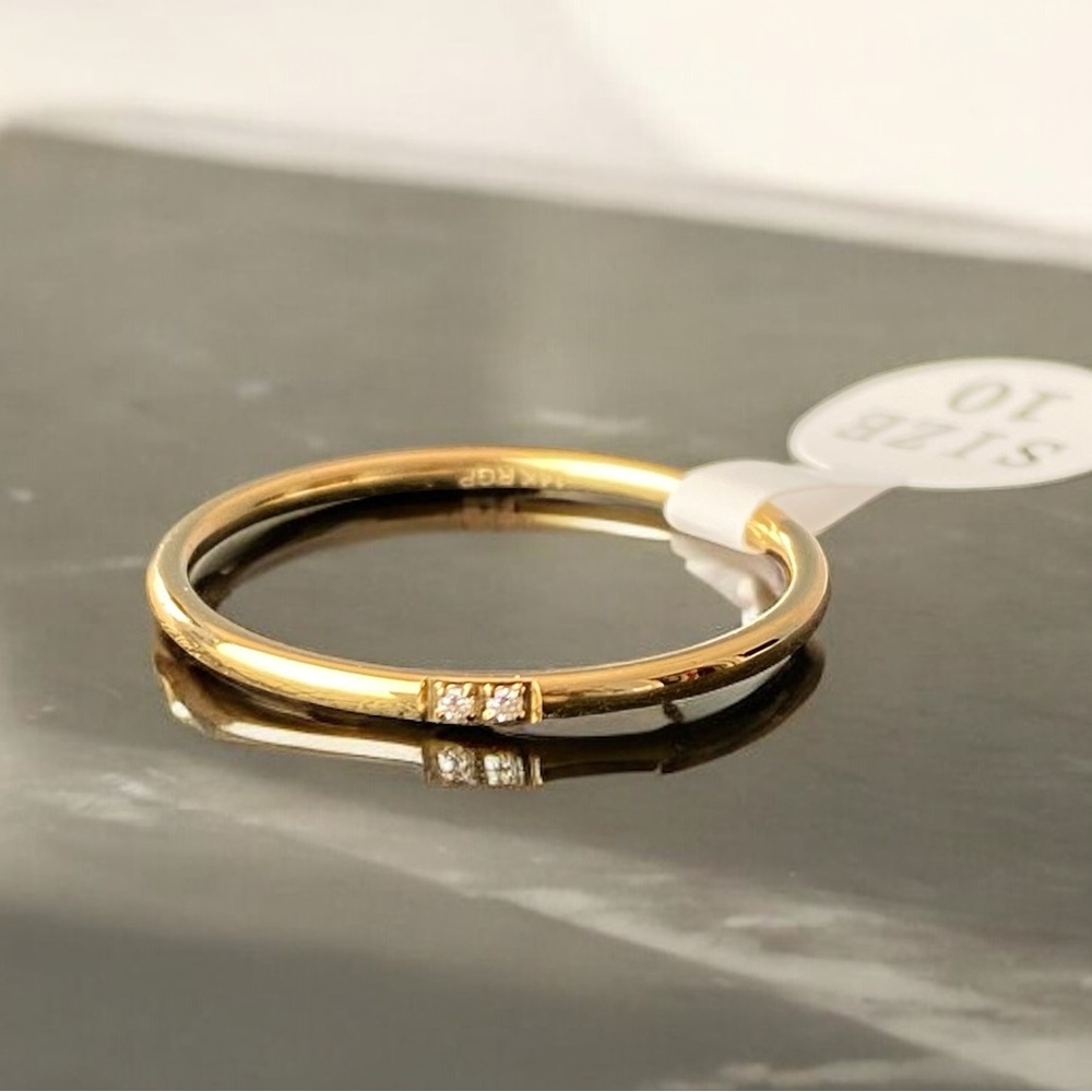 Stackable Thin 14K Gold Band with 2 CZ Size 9 Unisex NEW